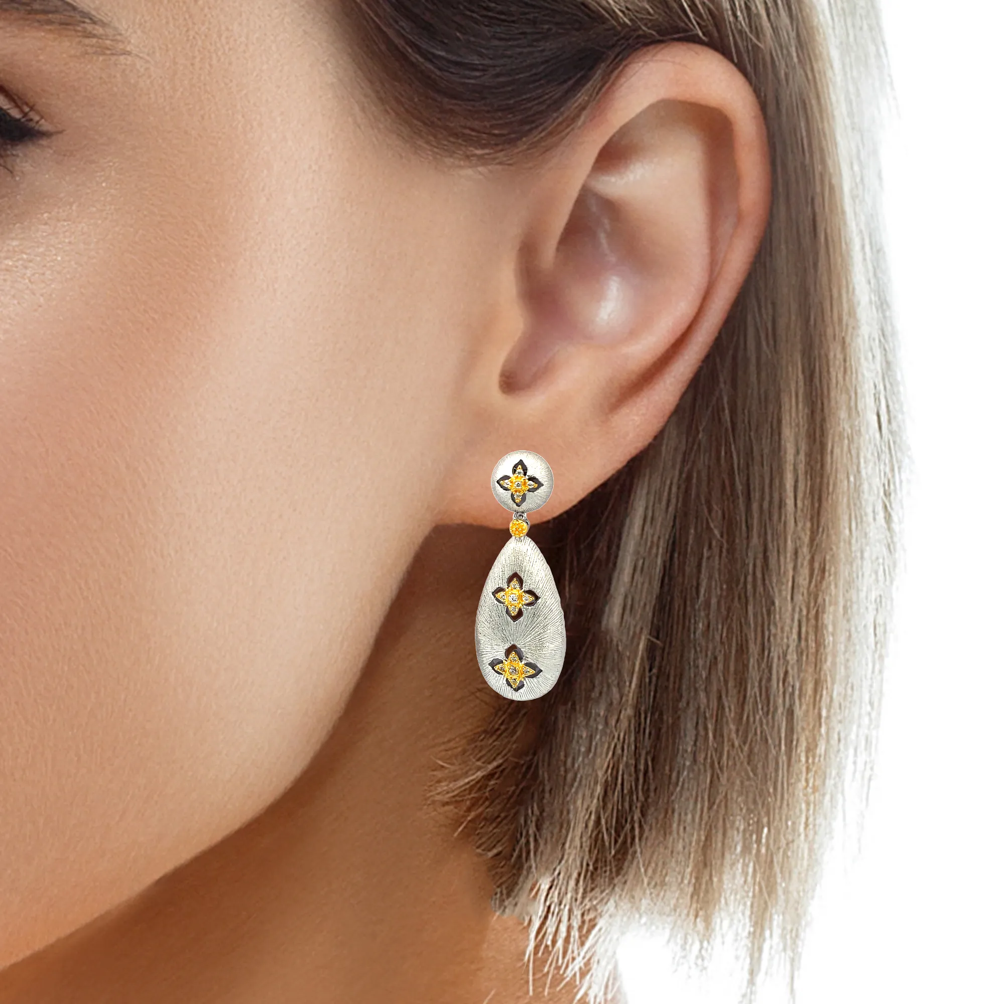 Brushed Leaf Clover Earrings