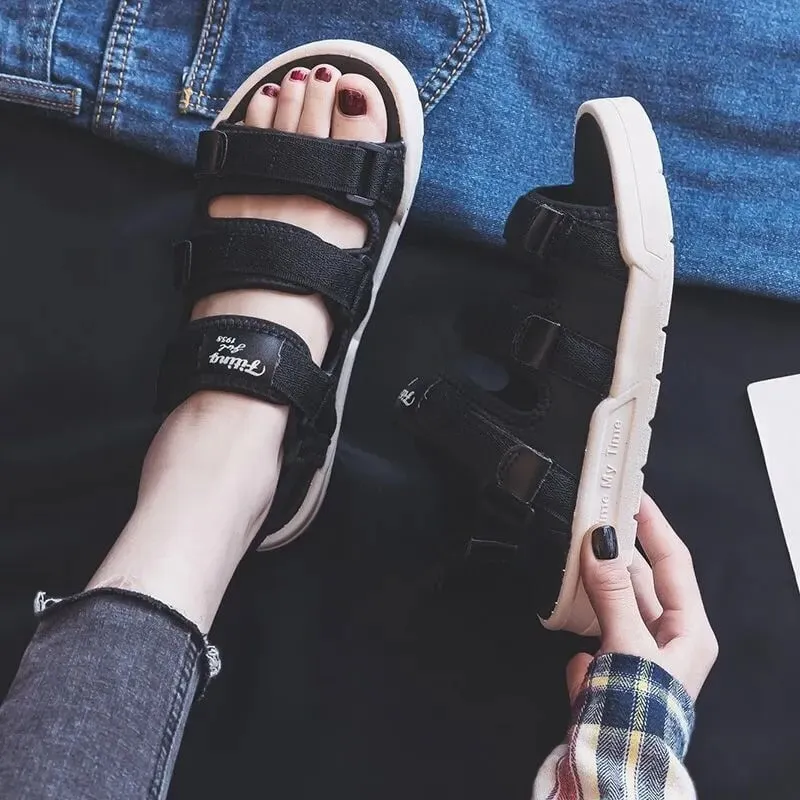 Chic Daisy Flowers Platform Sandals