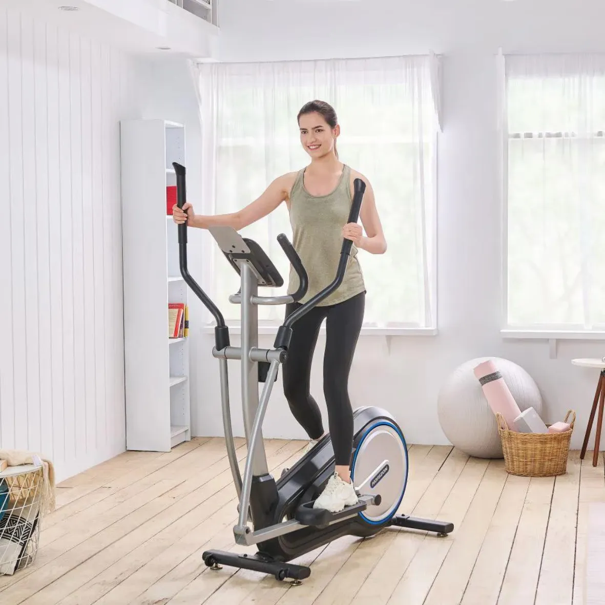 Horizon Syros 3.0 Elliptical (FLOOR STOCK, LOCAL PICK UP)