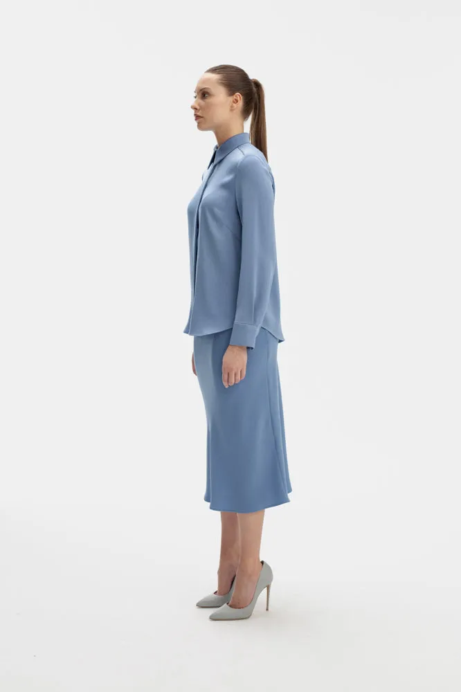 MIDI LENGTH SKIRT IN BLUE